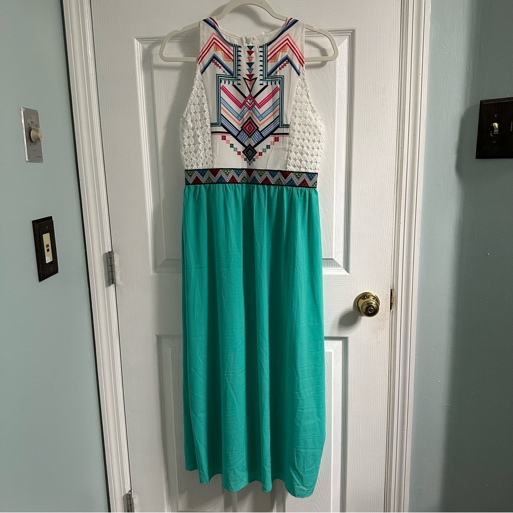 Women Green & White Maxi Dress